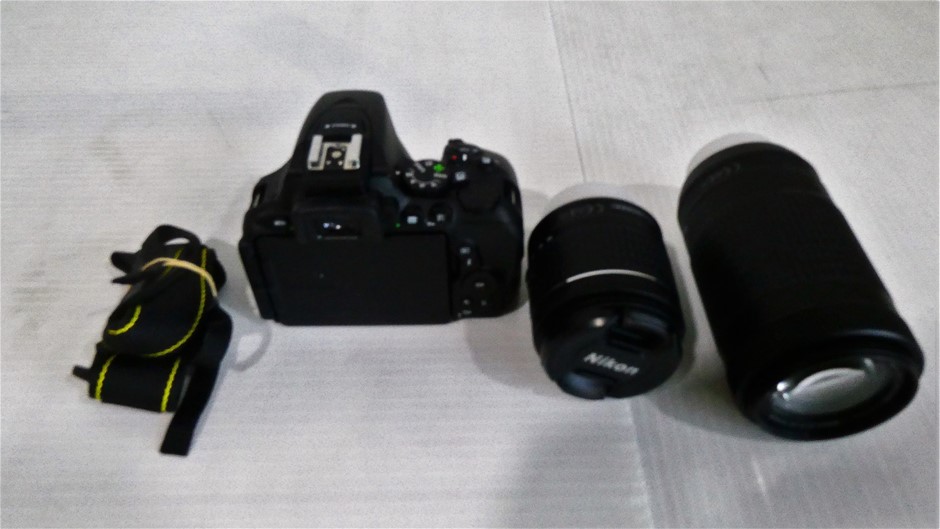 Nikon D5600 DSLR Camera with 1855mm & 70300mm Lens Auction (0001