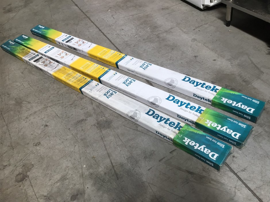 3 x Daytek Easy Lock Slim Fold Down Clotheslines Auction (00203024663