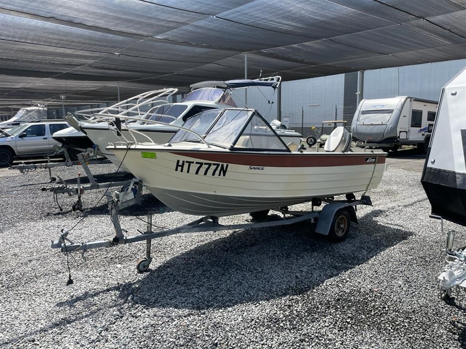 Savage 4.02 Runabout Boat 25HP Yamaha, single axle trailer