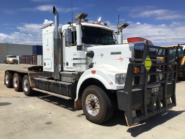 2007 Kenworth C501T 8 x 6 Prime Mover Truck