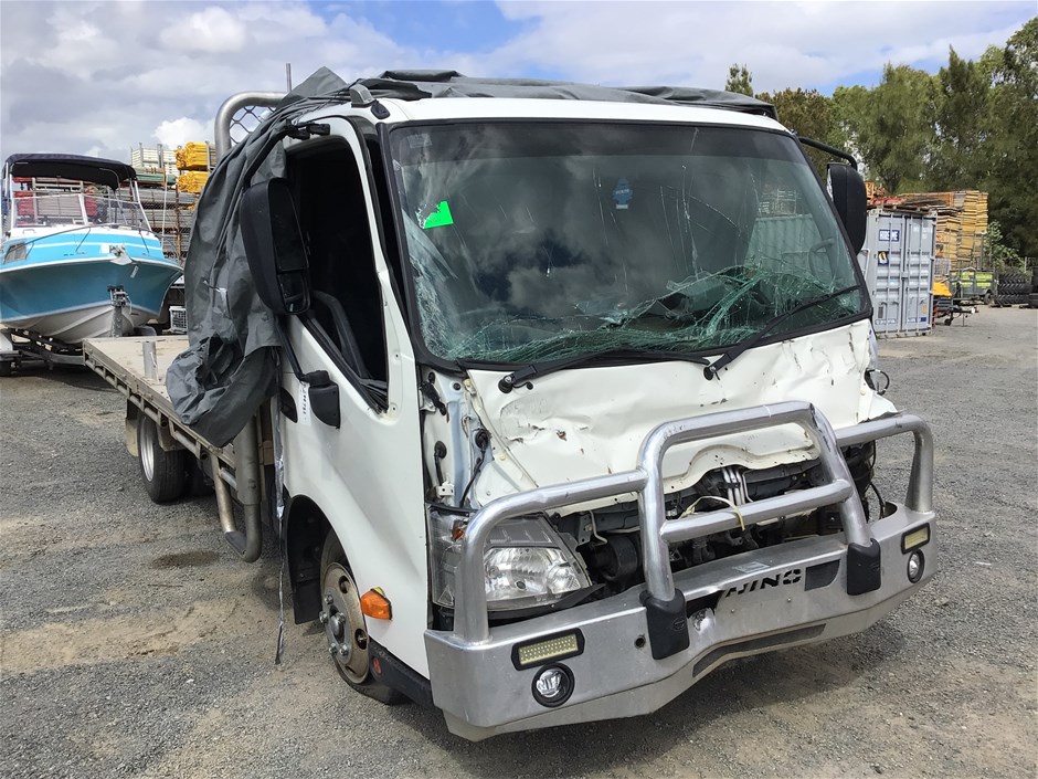 2020 Hino 300 (4 x 2) Tray Body Truck (STATUTORY WRITE-OFF)