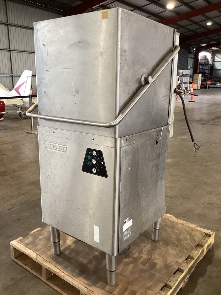 Hobart Food Equipment Commercial Dish Washer Auction (00108016700