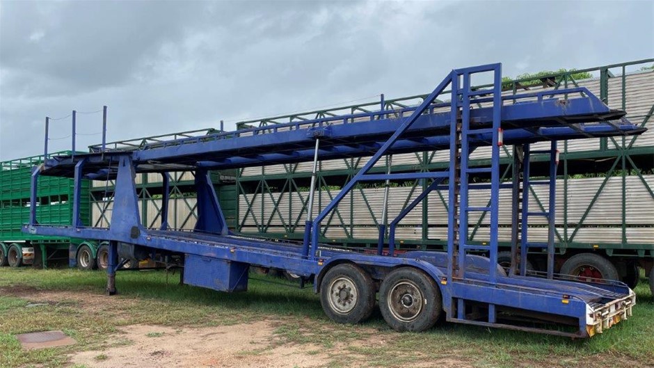 1980 Tandem Car Carrier Trailer