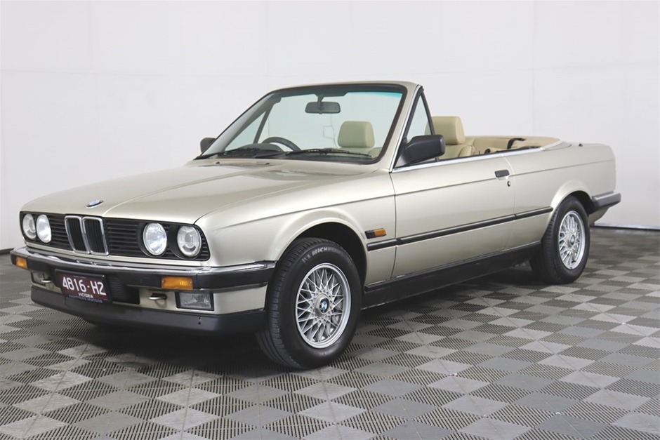 1989 BMW 320i Automatic Cabriolet