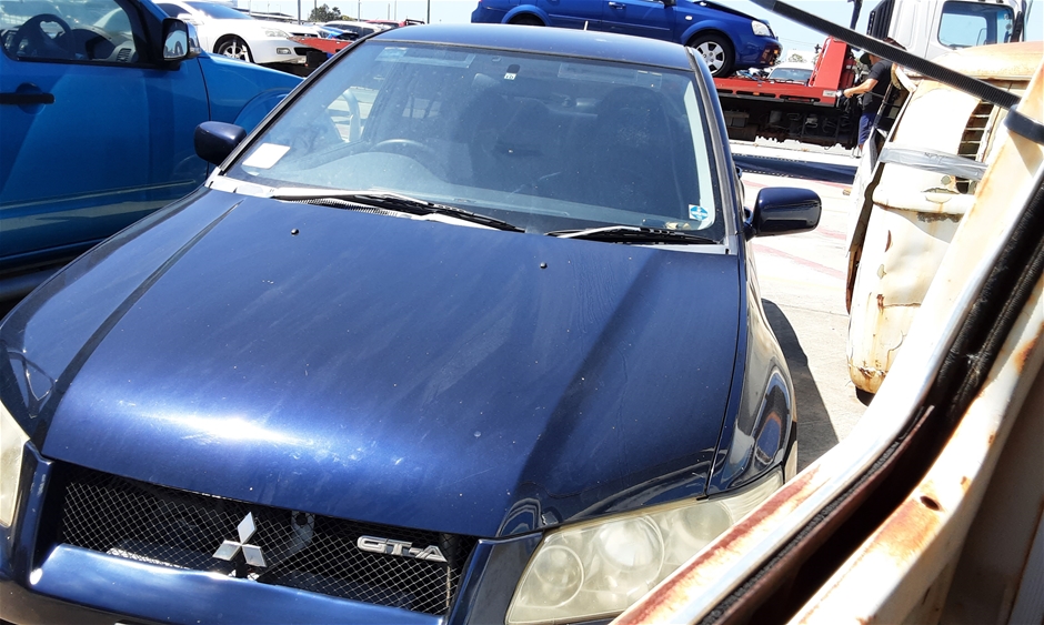 2002 Mitsubishi Lancer Automatic Sedan