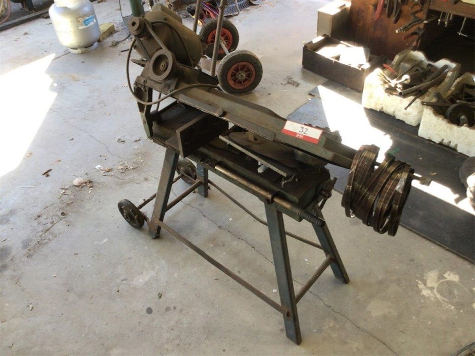 MBA Metal Cutting Band Saw Auction (00323024886) Grays Australia