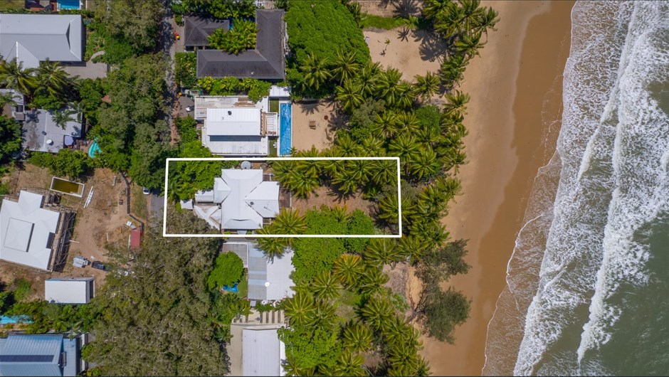 25 Oak Street, Oak Beach QLD 4877 Auction (00017043900) Grays Australia