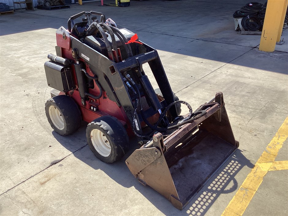 Toro W320 D Series 2, 22337CP Mini Loader Auction (0003-8017089 ...