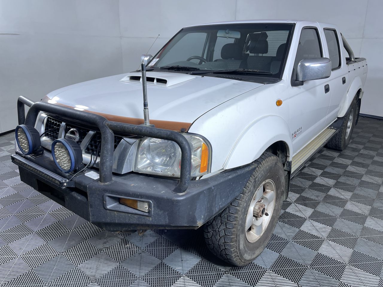 2012 Nissan Navara 4X4 ST-R D22 