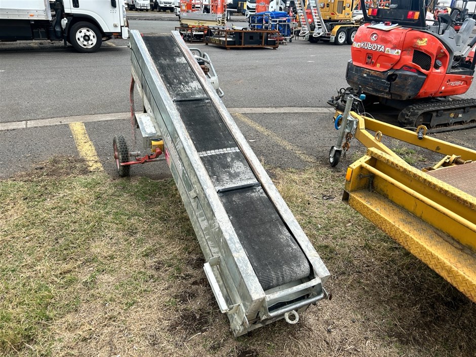 Electric Brick/Block Elevator Auction (00213025099) Grays Australia