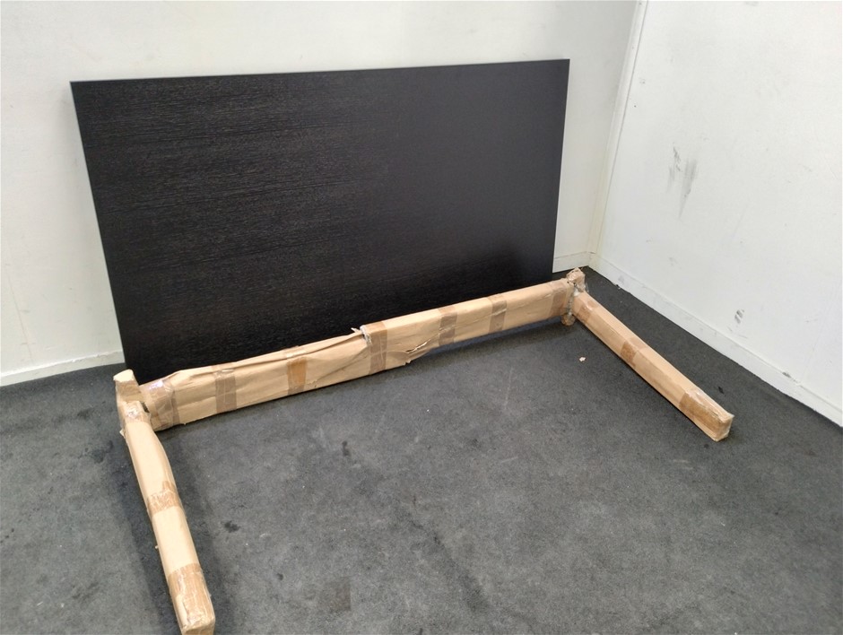 Dark Oak Table Auction (00117045525) Grays Australia