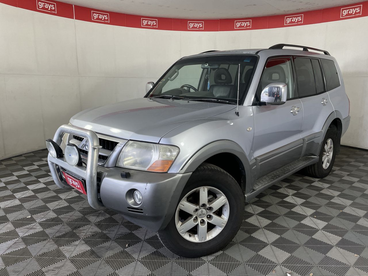 2004 Mitsubishi Pajero Exceed NP Turbo Diesel Automatic