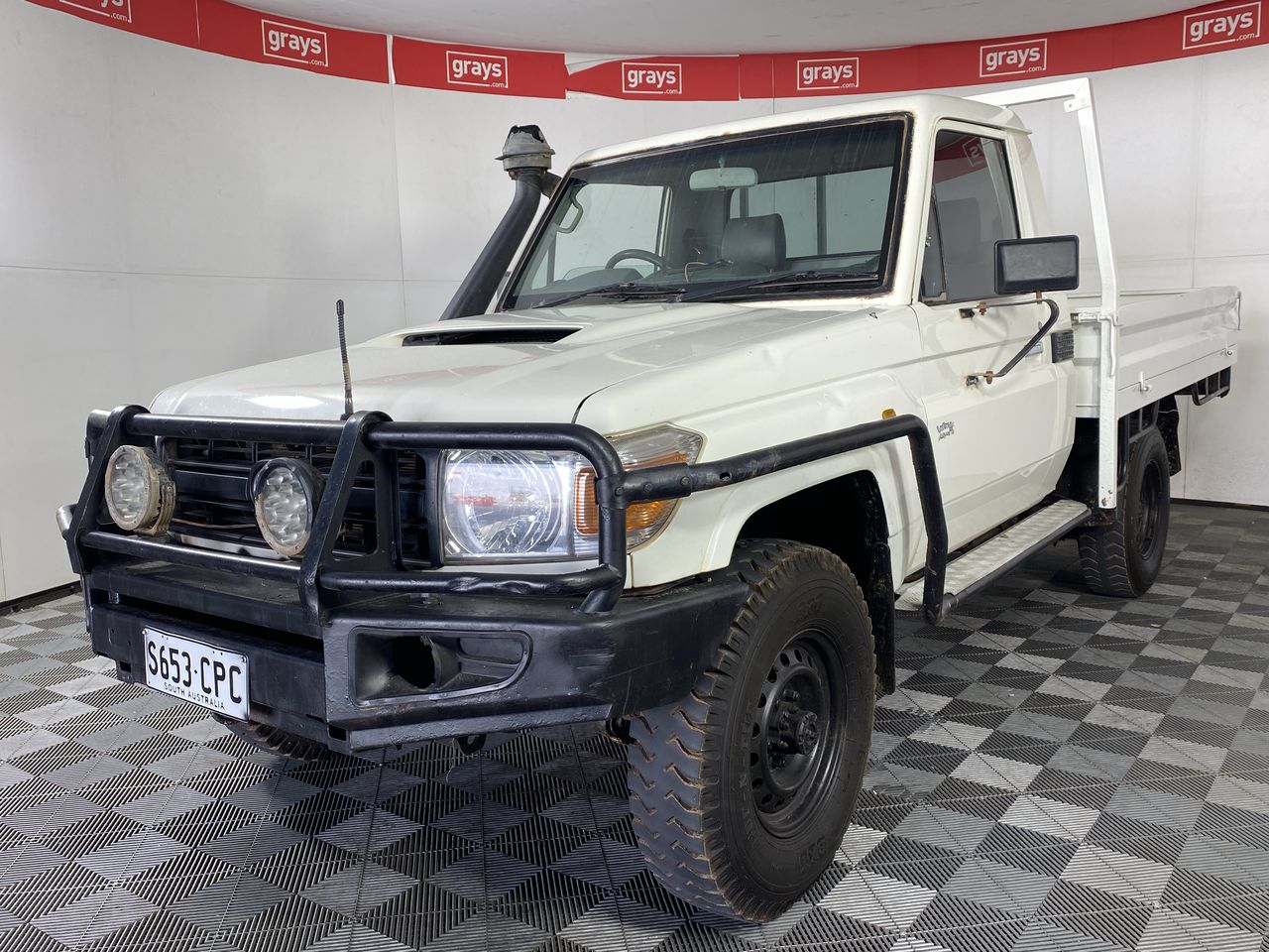 2015 Toyota Landcruiser Workmate T/D Manual Cab Chassis