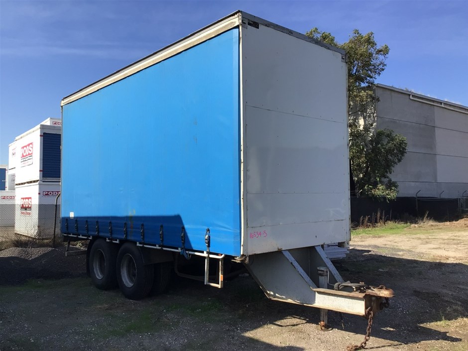 Unreserved Transport Equipment Pig/Curtainsider Trailer
