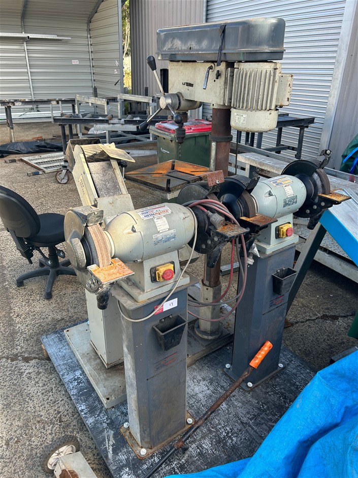 2x Grinders, 1x Drill, 1x Linisher Auction (00177044268) Grays Australia