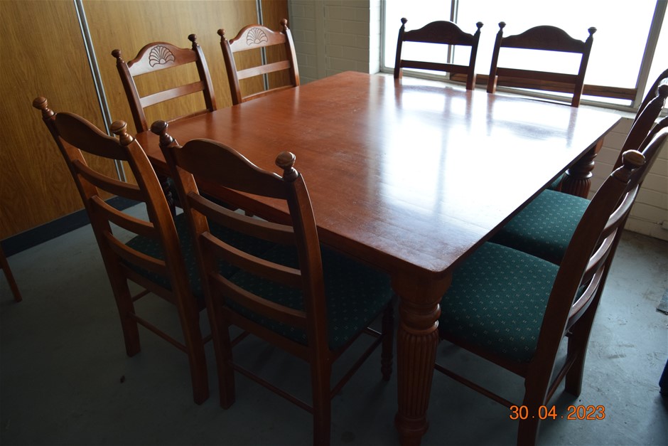 "Furniture Bazaar" Nine Piece Dining Room Suite Auction (00029041094