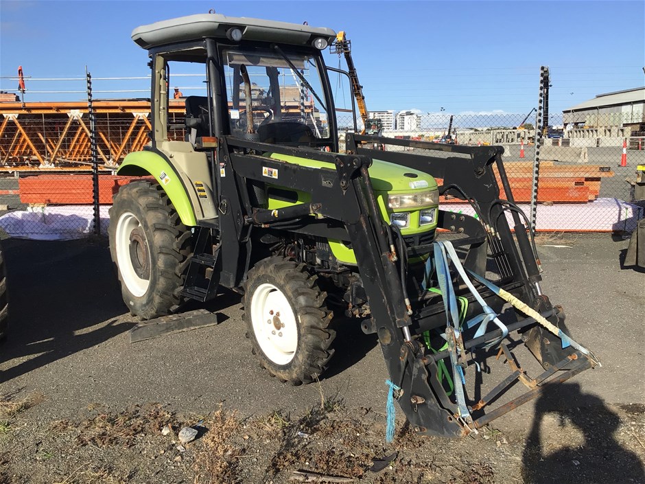 Agrison Model Tractor
