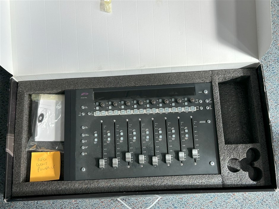 AVID Artist Mix Compact 8 Fader Control Surface Auction (0248-5052572 ...