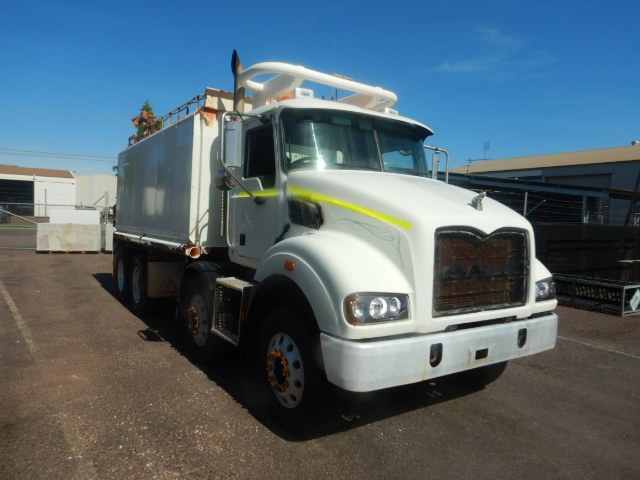 Water Truck, Tanker Trailer, Roller & Traffic Light Trailer