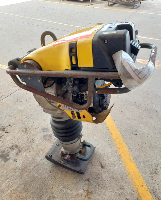 Atlas Copco LT6004 Rammer Compactor Petrol Four Stroke Auction (0010 ...