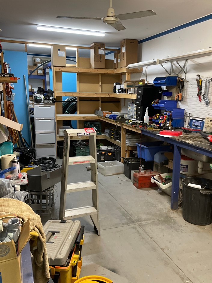 Content of Room Auction (00853025443) Grays Australia