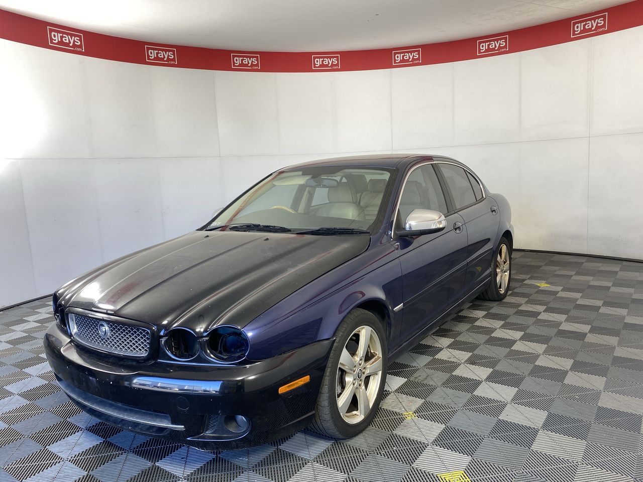 2010 Jaguar XTYPE 2.1 LE X400 Automatic Sedan WOVR REPAIRABLE Auction