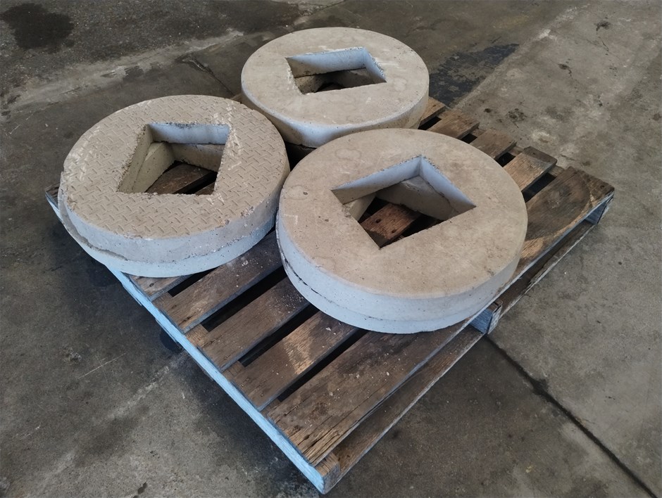 6 x Valve Box Surrounds - Concrete Auction (0172-7044967) | Grays Australia