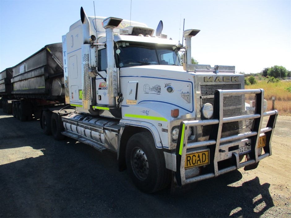 2008 Mack Titan 6 x 4 Prime Mover Truck