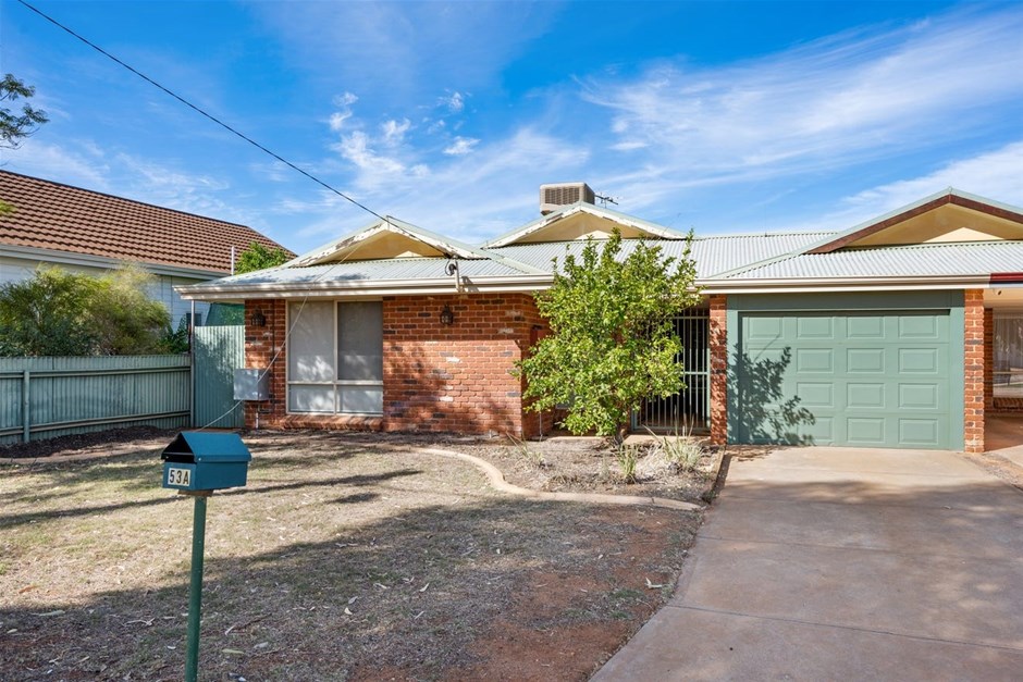 1/53 Balfour Street, South Kalgoorlie WA 6430 Auction (00017045122