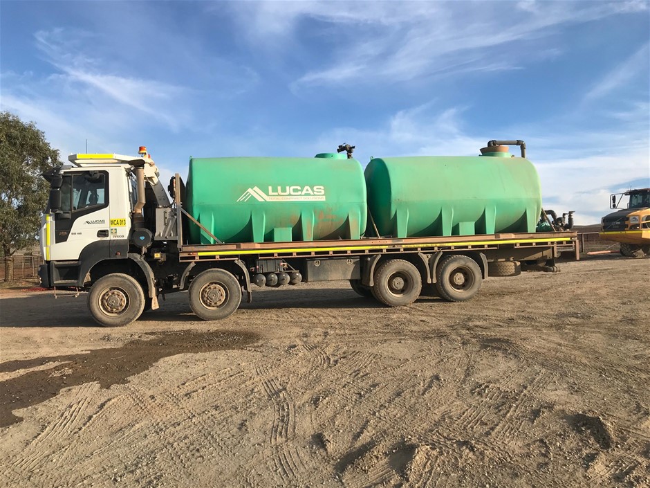 <p>2013 Iveco  ASTRA 8848 8 x 8 Water Truck</p>