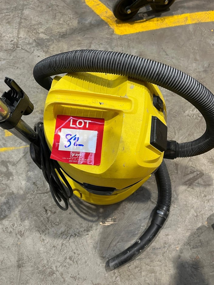 Karcher WD 3.5 P Premium 2300 Watt Wet and Dry Vaccum Cleaner Auction