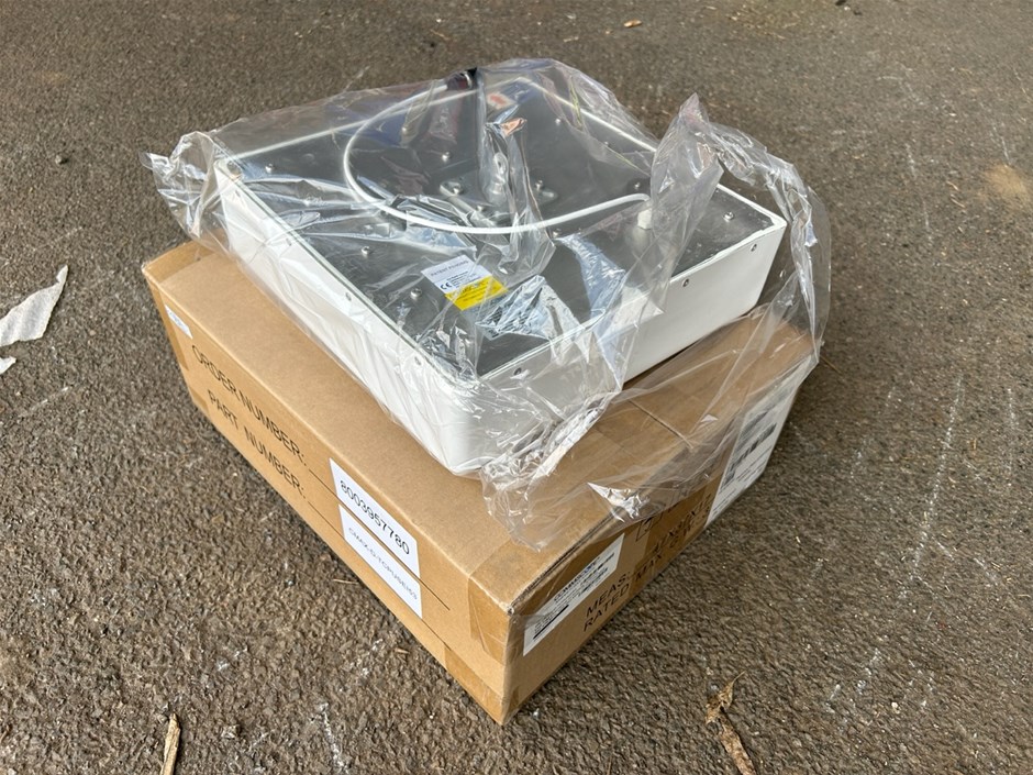 Warehouse Clearance Auction- VIC