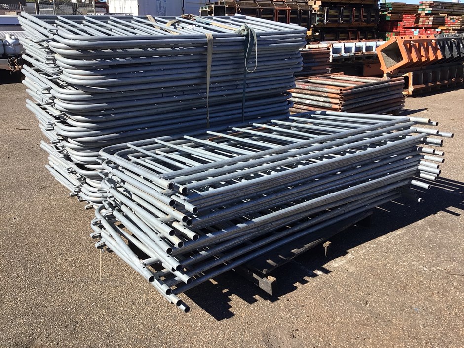 2 x Stacks of Fencing Auction (0660-7045714) | Grays Australia