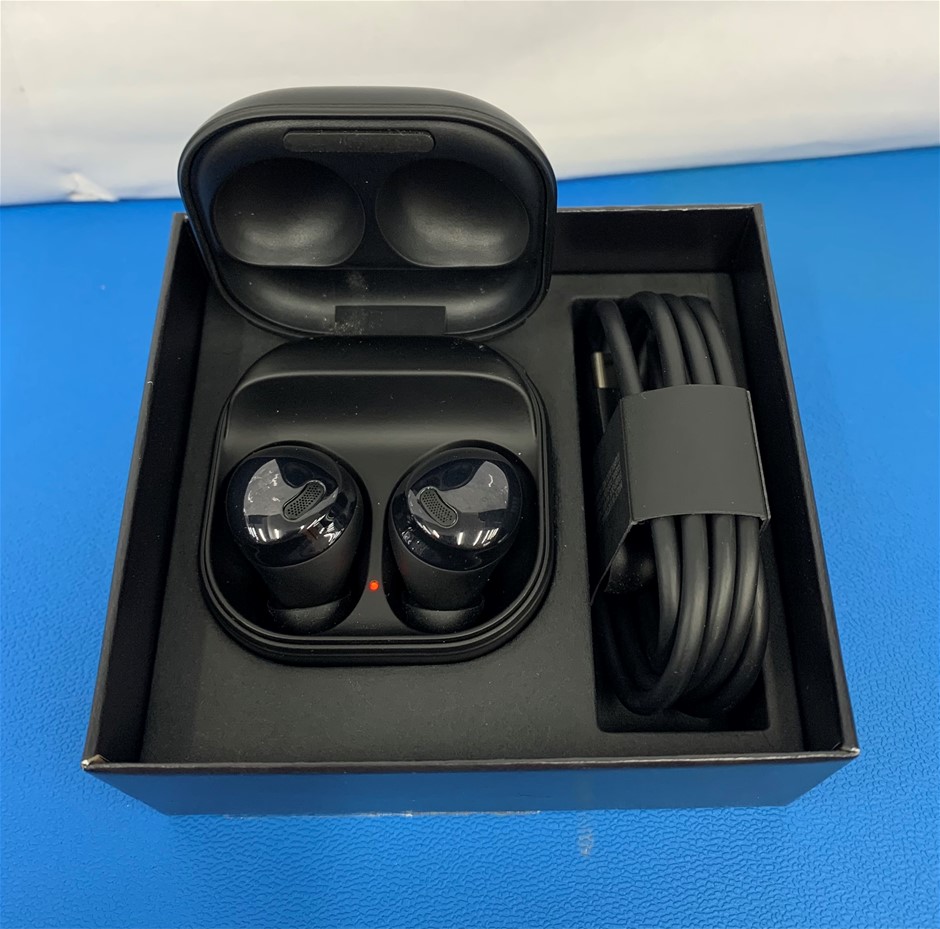 Major Retailer Clearance Sale Event – $9 No Reserve