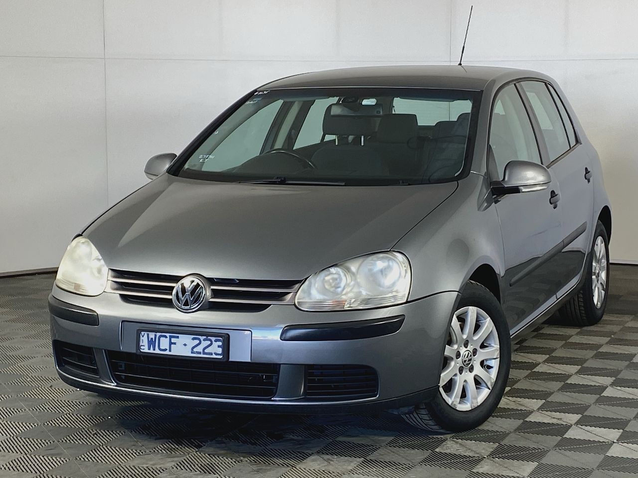 2005 Volkswagen Golf 2.0 FSI Comfortline A5 
