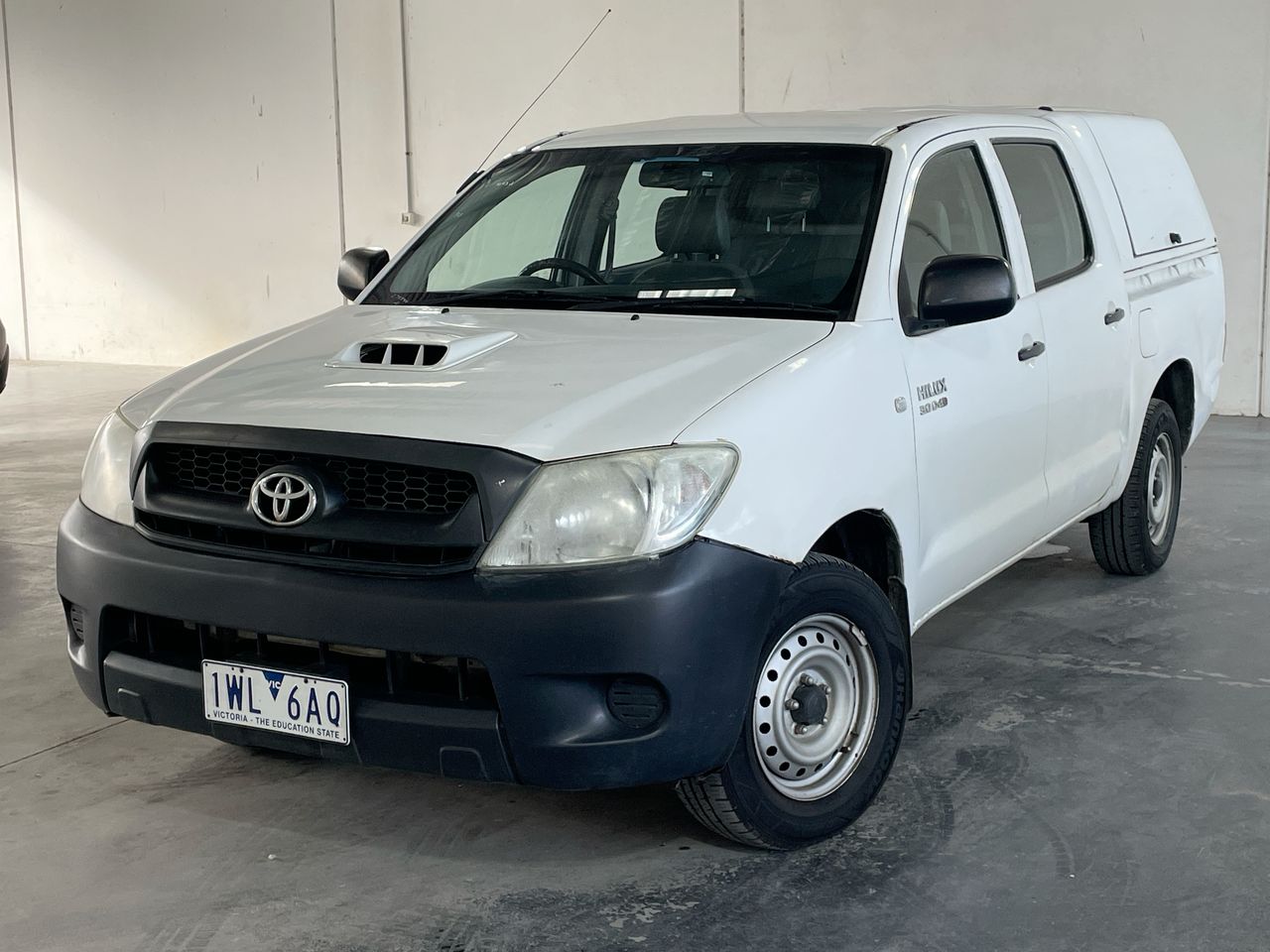 2011 Toyota Hilux (4x2) SR KUN16R Turbo Diesel Manual Dual Cab Auction ...