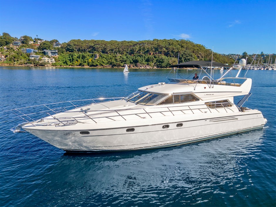 PRINCESS P60 MOTORYACHT