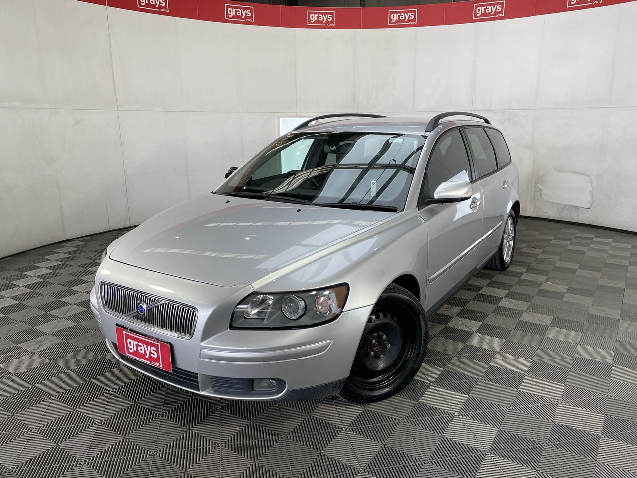 2004 Volvo V50 2.4 Automatic Wagon