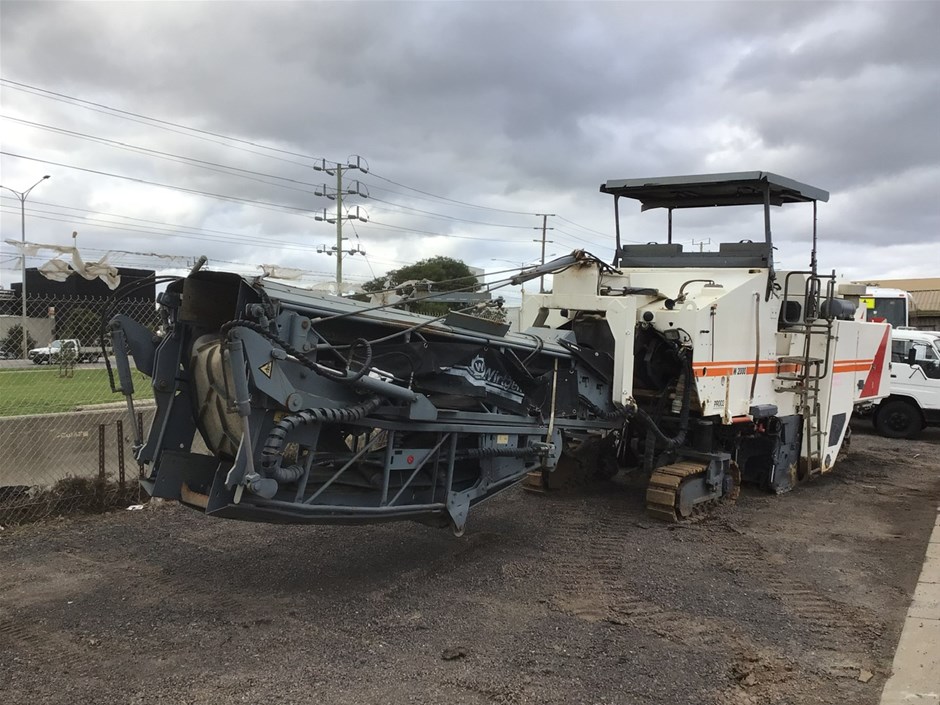 Dump Trucks, Loader, Profiler, P/Buildings & Civil Equip