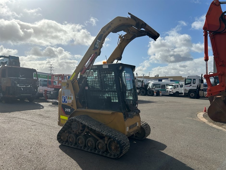 2011 Caterpillar 247B Skid Steer Loader (Track)