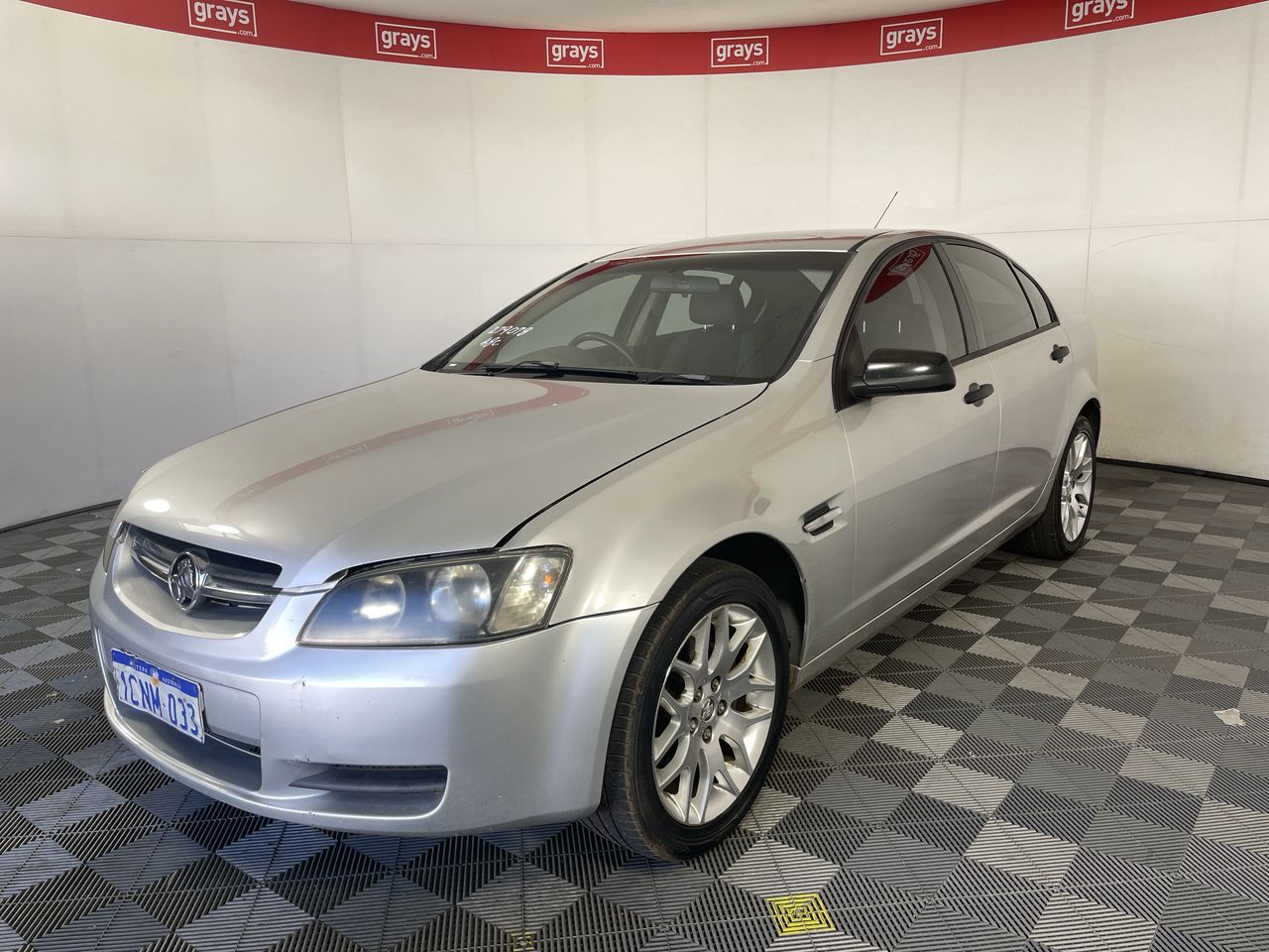 2007 Holden Commodore Omega VE Automatic Sedan Auction (0001-9043641 ...