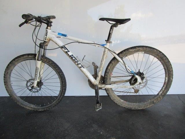 Flight trail 2 mountain bike price sale