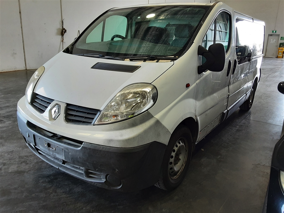 2011 Renault Trafic LWB