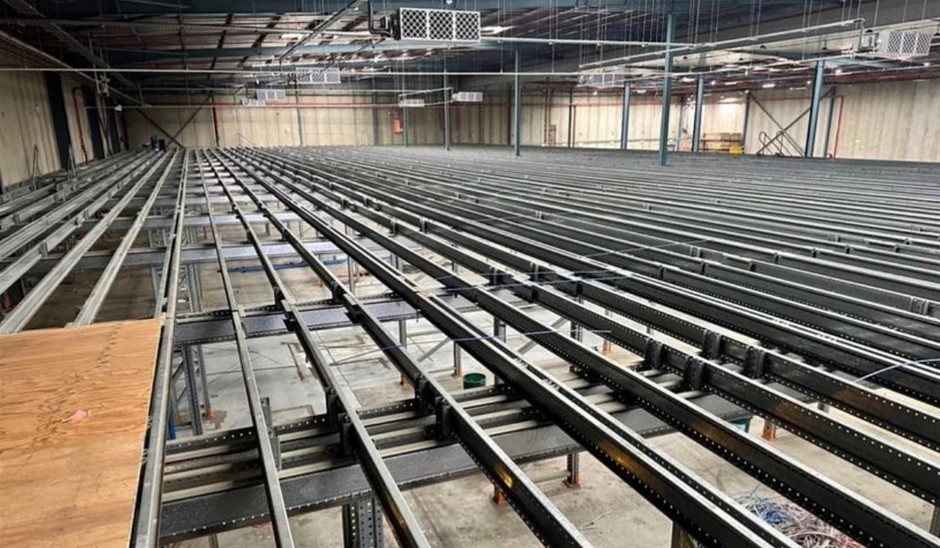 Steel Purlins 200mm & 275mm, Plywood Flooring & Uprights 