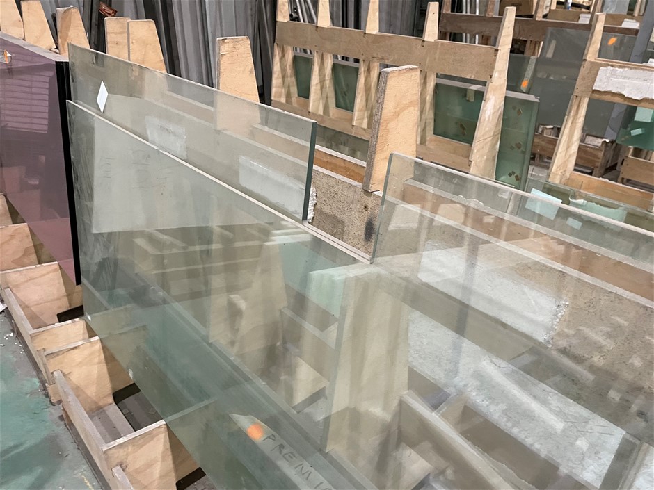 Massive Glass Liquidation Sale / Business Closing Down