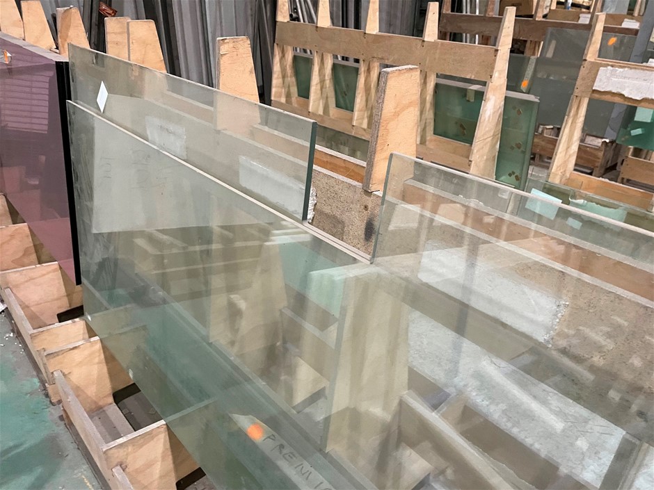 Toughened glass fixed panel, 2010L X 625W X 10 Thick (Bid price per ...