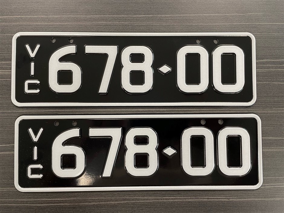 678-00 (Custom Victorian) Number Plates