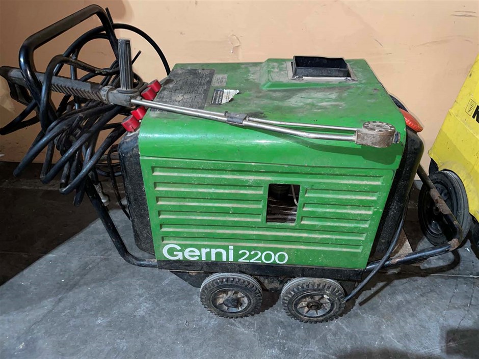 Gerni 2200 Industrial Hot Water Steam Cleaner Auction (01933026581