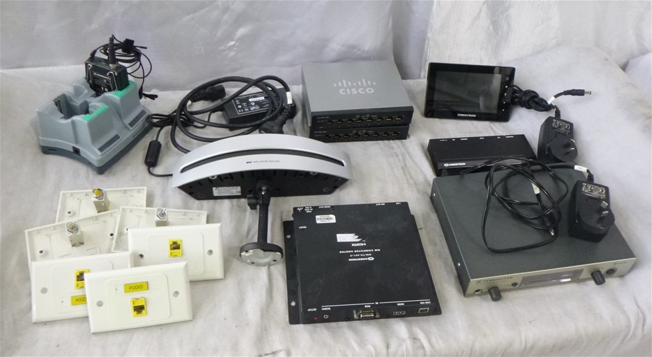 Bulk Lot Of Assorted Audio Visual Equipment Auction (00845054257