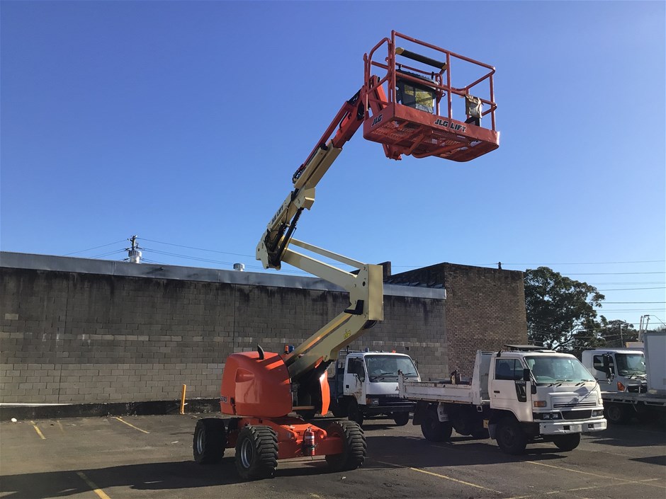 2011 JLG 450AJ Knuckle Boom Lift